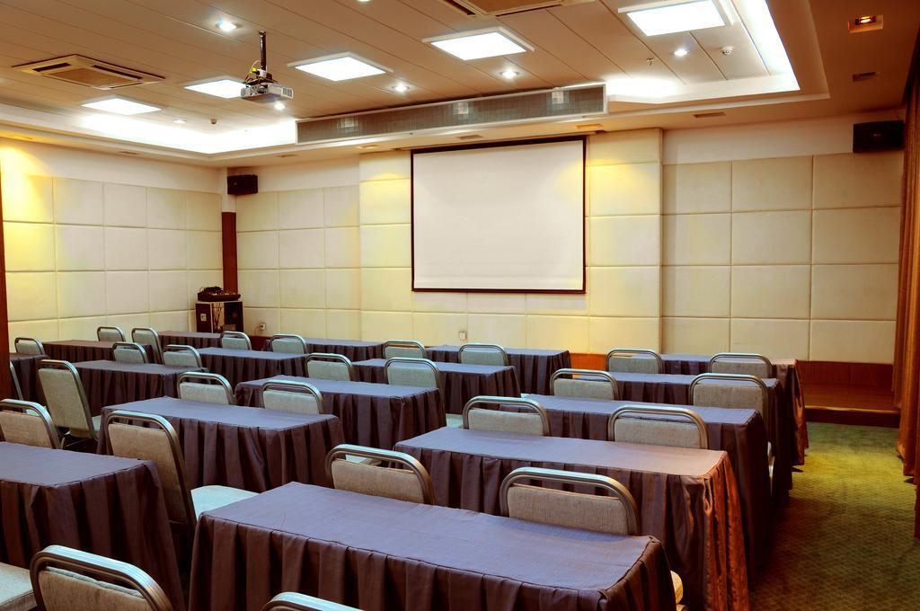 ננצ'אנג Gude Hotel - Hongdu Avenue Branch מראה חיצוני תמונה
